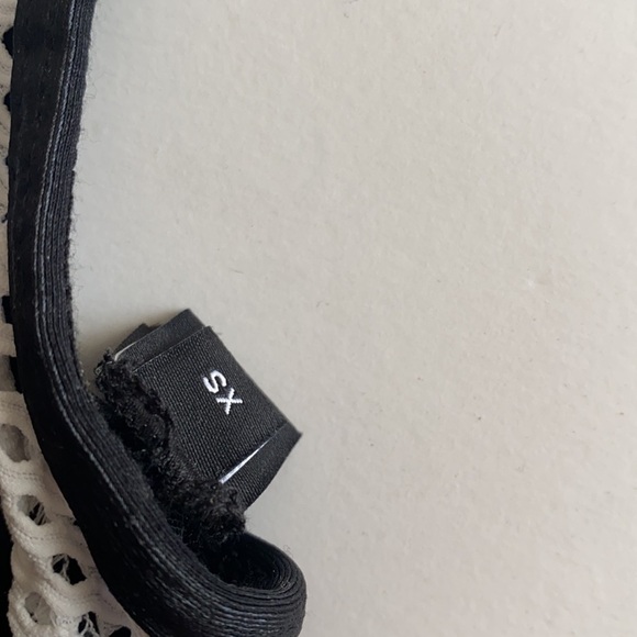 Koral Emblem Versatility Sports Bra - Picture 6 of 7